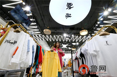 即墨打造青島最大的網紅直播基地萬達廣場、騰訊直播基地等8項目簽約落戶